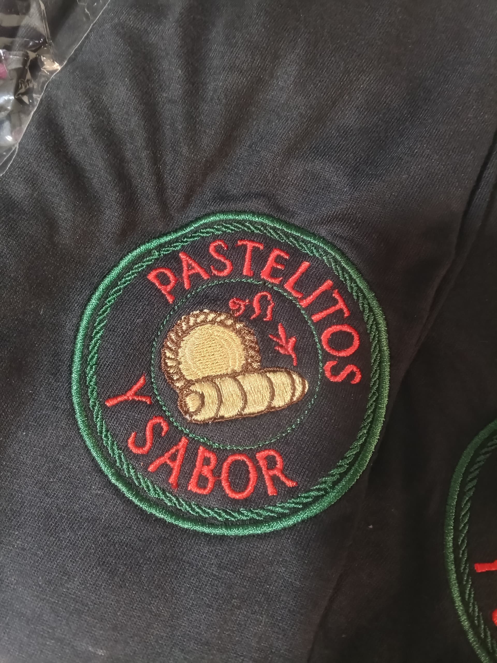 Franelas uniformes bordadas para empresas en Venezuela
