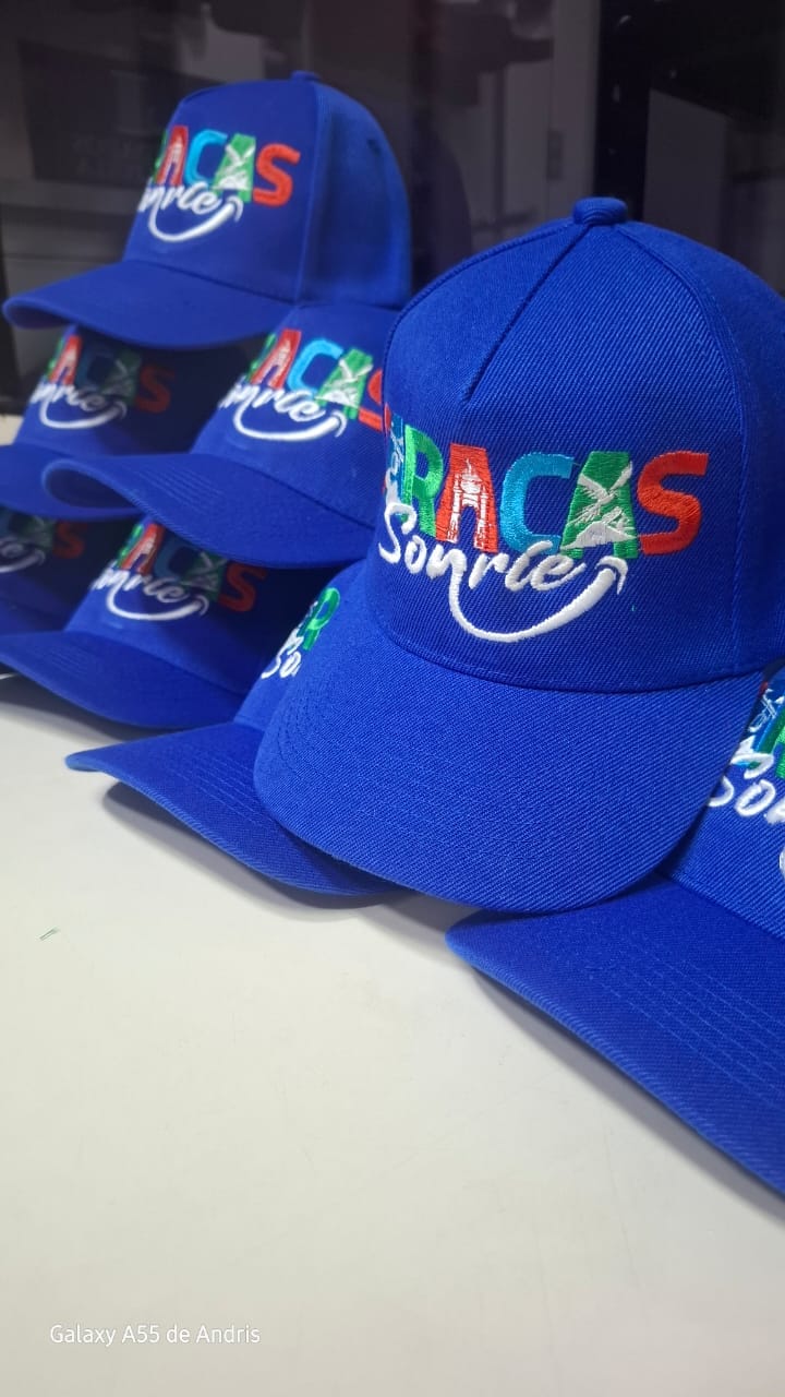 Gorras publicitarias con excelentes acabados