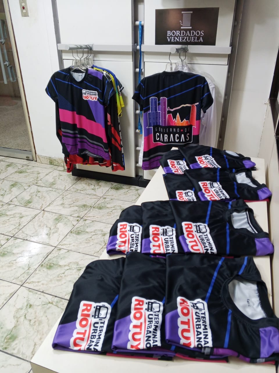 Muestrario prendas Full Print corporativas