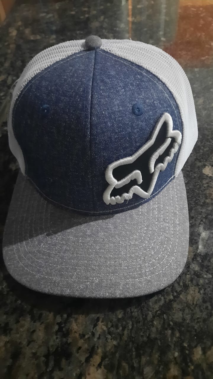 Gorras ajustables para personal operativo